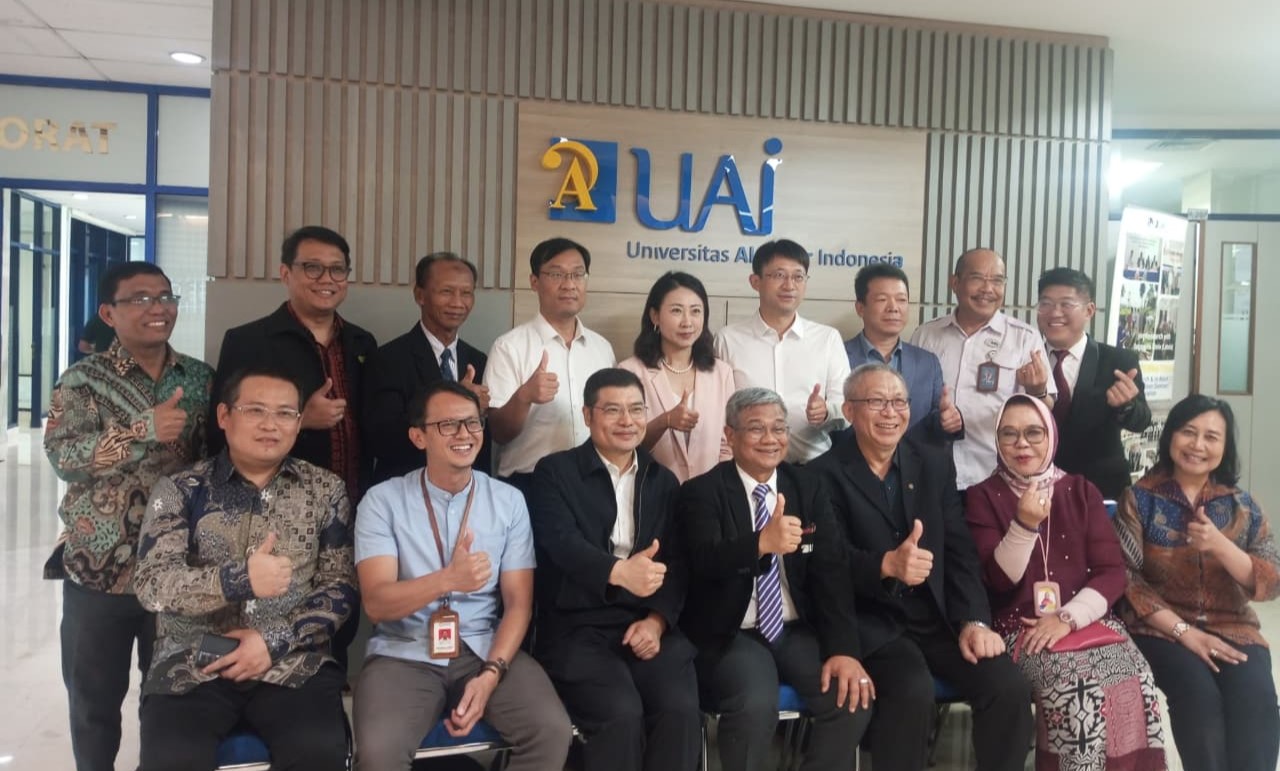 Sekolah Pascasarjana UIKA Bogor Perkuat Jejaring Internasional di Guangdong-Indonesia Education Cooperation Week 2025